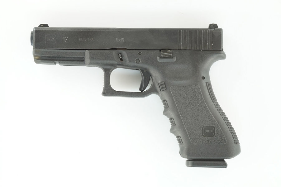 Glock, Gen3, Mod. 17, 9mm Luger, #HPL982, §B (1061-22)