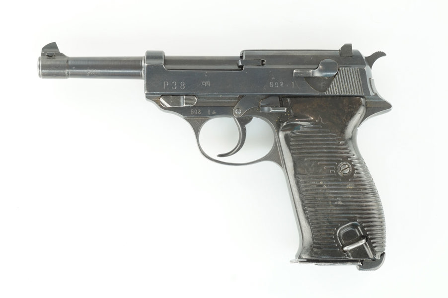 Walther, Fertigung Spreewerke, Mod. P38 Wehrmacht,  9mm Luger, #692L, §B (1890-22)