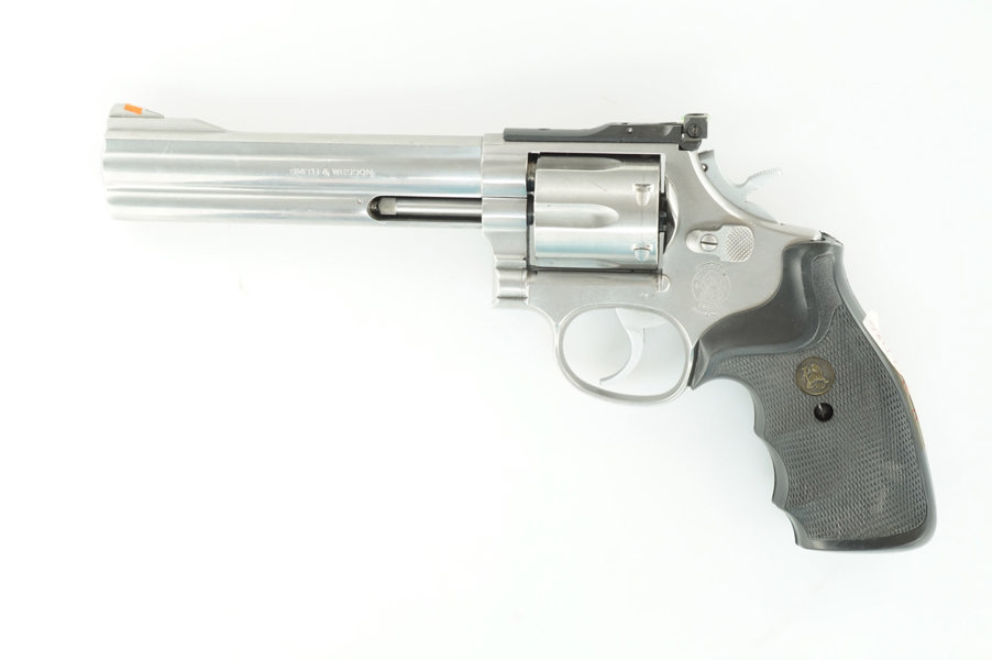 Smith & Wesson, Mod. 686-4, .357 Mag., #BRE2097, §B (2075-22)