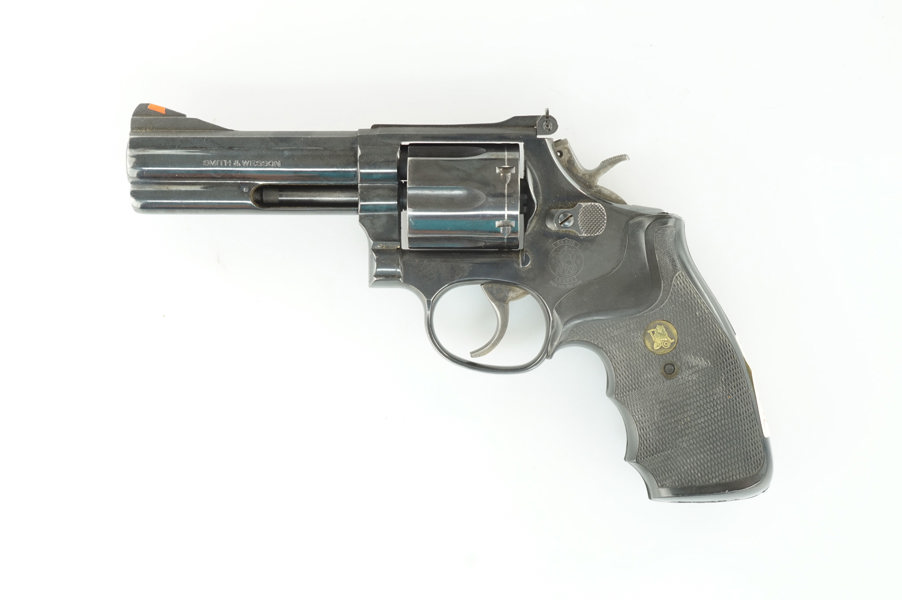 Smith & Wesson, Mod. 586, .357 Mag., #ABT6821, §B (183-22)