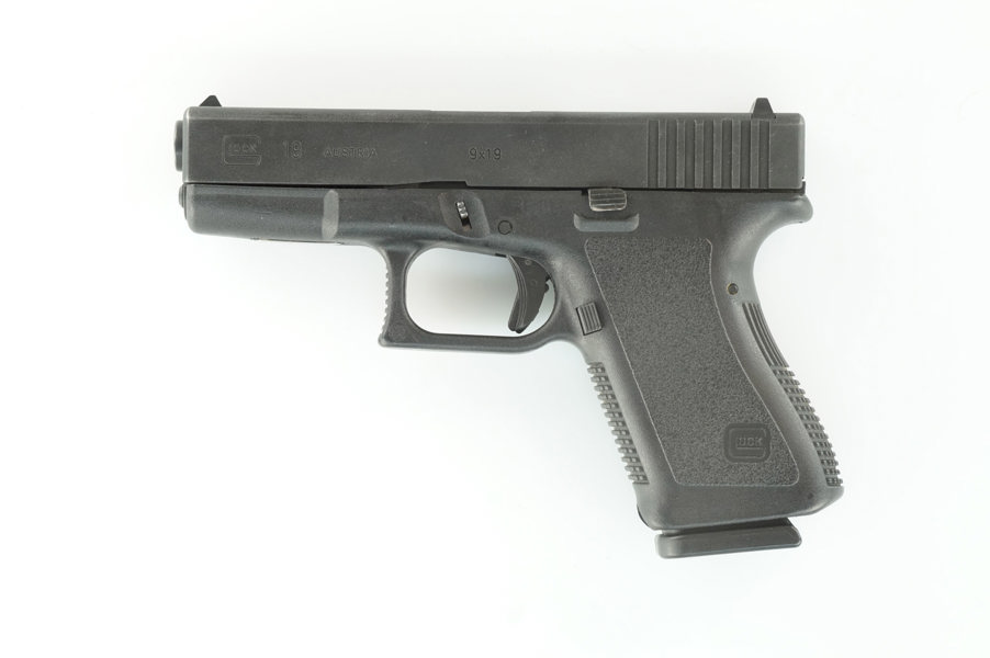 Glock, Gen2, Mod. 19, 9mm Luger, #BLC047, §B (1371-22)