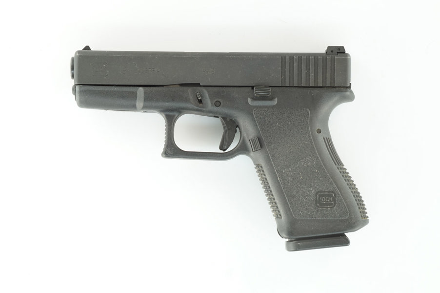 Glock, Gen2, Mod. 19, 9mm Luger, #CBM156, §B (1075-22)