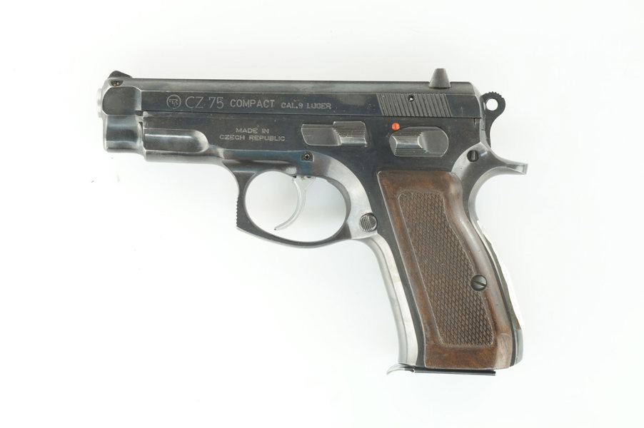 CZ, Mod. 75 Compact, 9mm Luger, #A7926, §B (1403-22)