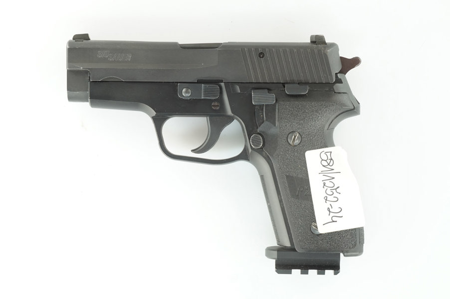 Sig Sauer, Mod. P228, 9mm Luger, #B182309, §B (1225-24)