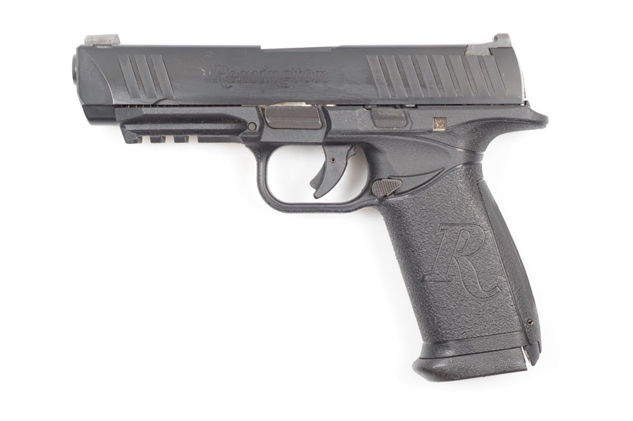 Remington, Mod. RP9, 9mm Luger, #RP004071H, §B