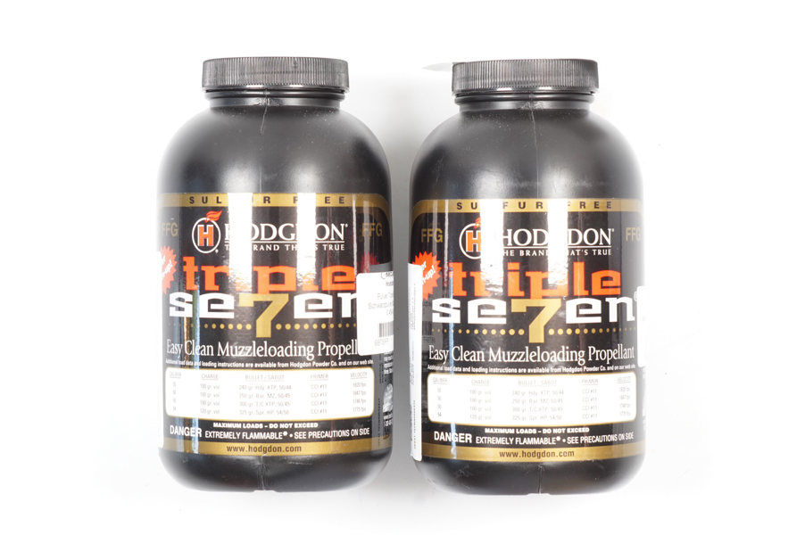 Konvolut Schwarzpulver, Hodgdon, Triple Se7en, § frei ab 18
