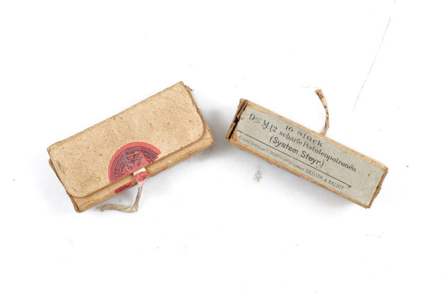 Sammlerpatronen 9mm Steyr mit Ladestreifen von S&B, §B