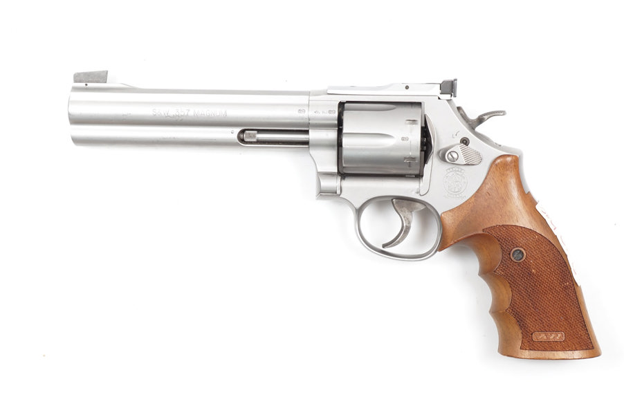 Smith & Wesson, Mod. 686-4 Target Champion, .357 Mag., #CNE7314, §B (235-23)