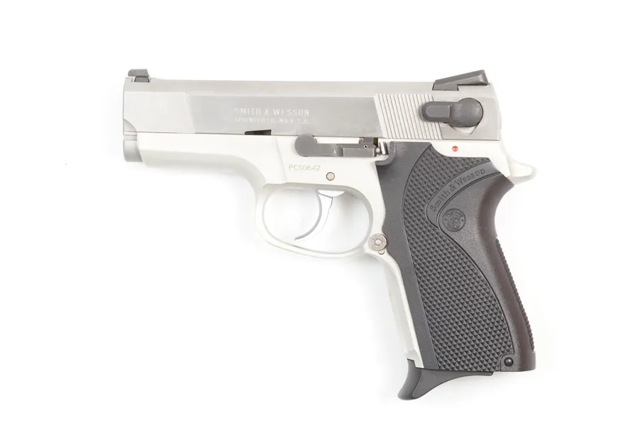 Smith & Wesson, Mod. 4006, .40S&W, #PCS0642, §B