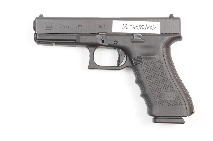 Glock, Gen4, Mod. 17, 9mm Luger, #RLV728, §B (3564-25)