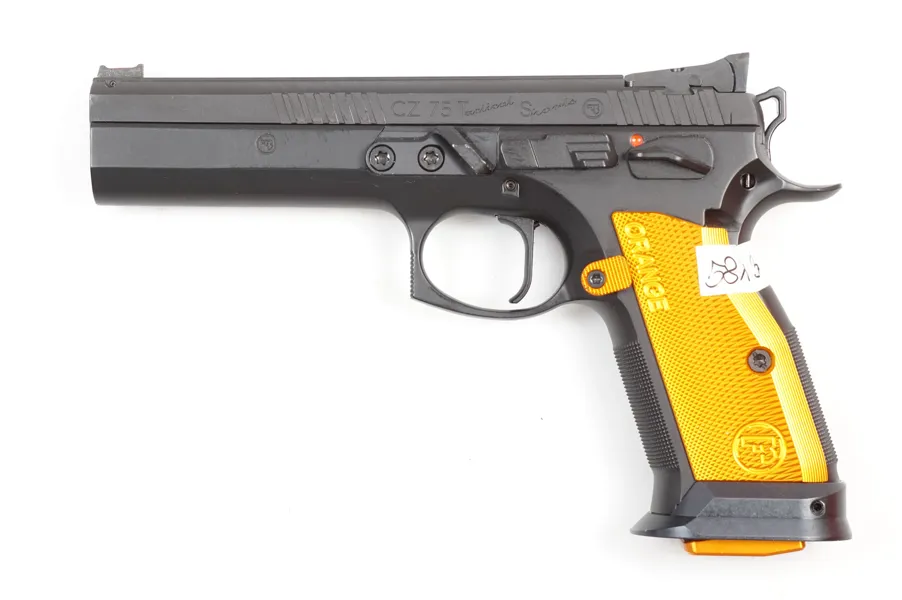 CZ, Mod. 75 Tactical Sports Orange, 9mm Luger, #F337097, §B (3833-25)