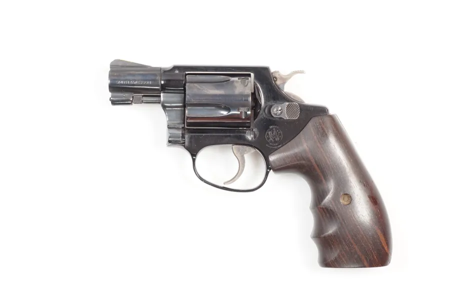 Smith & Wesson, Mod. 37Airweight, .38 Spez., #J696146, §B